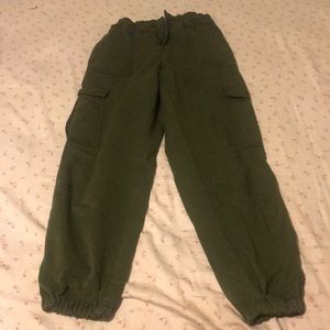 Joggers green